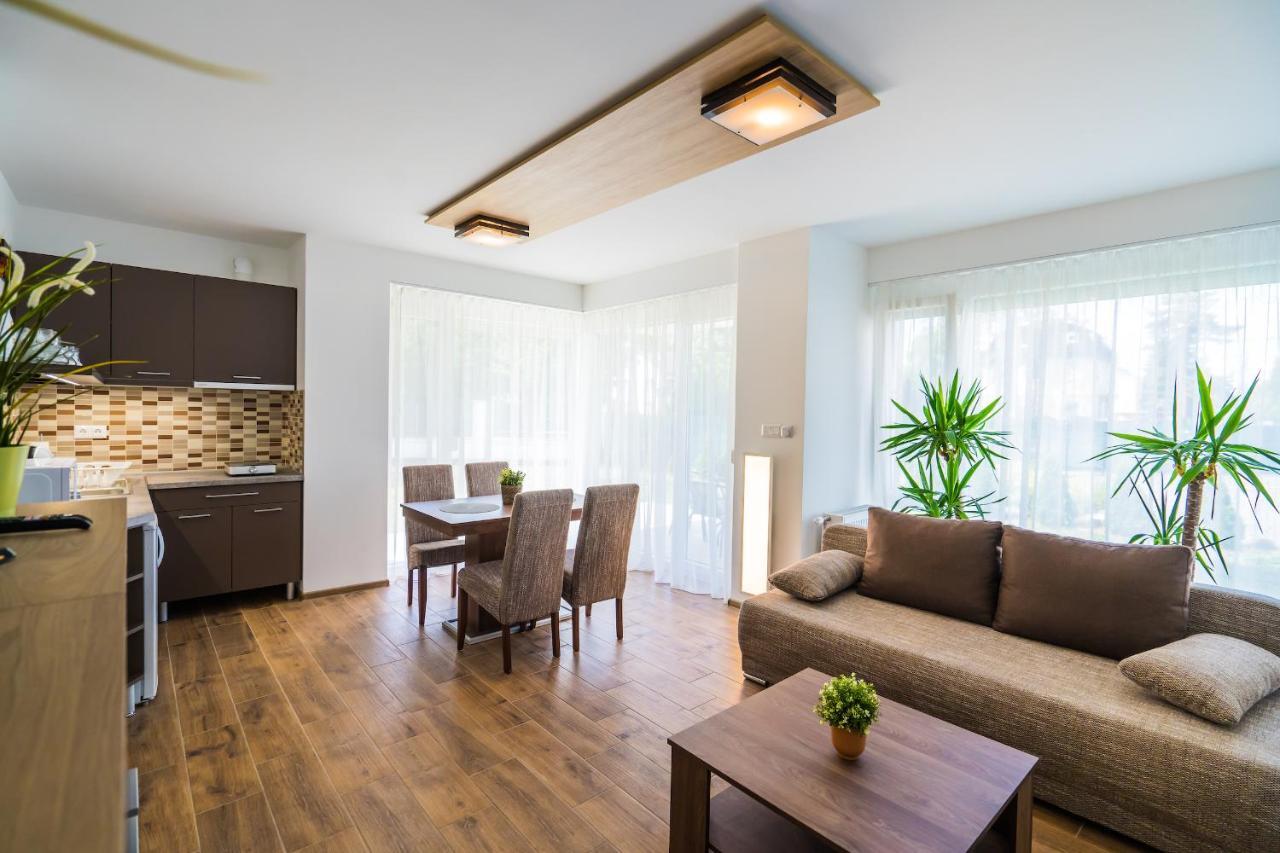 Gemini Apartments Siófok I., III. Bagian luar foto