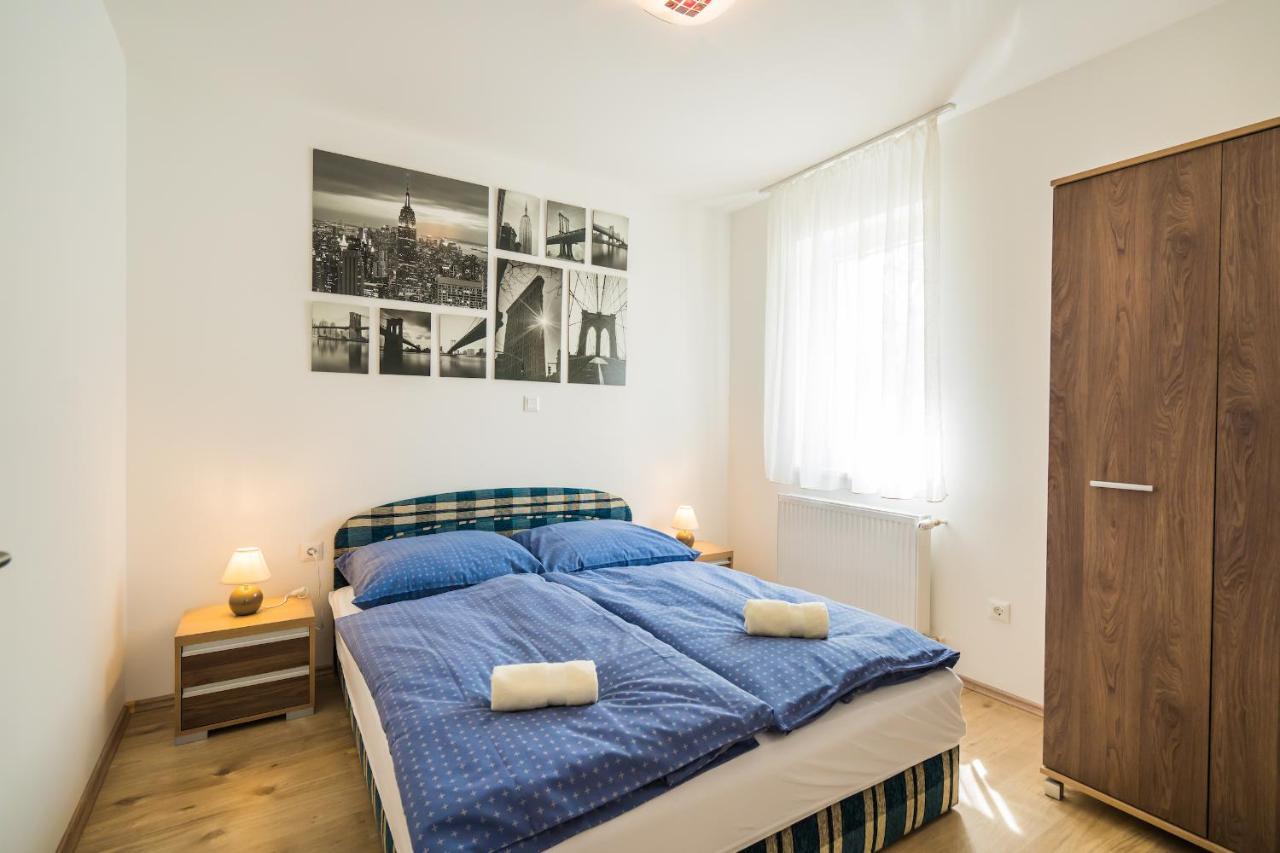 Gemini Apartments Siófok I., III. Bagian luar foto